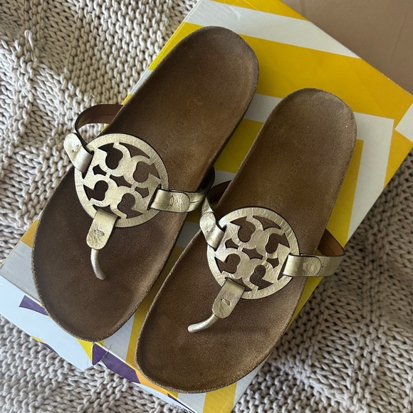 Tory Burch Metallic Gold Sandals - Picture 1 of 3